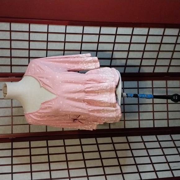 Sold #214 Pretty Lucky Brand Top - Picture 2 of 12